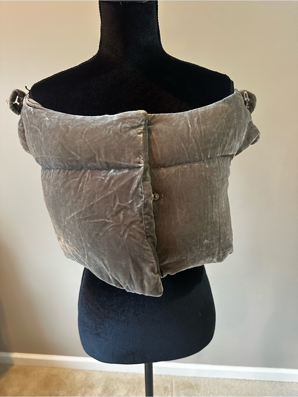 Velvet Padded Strapless Vest in Olive NWT